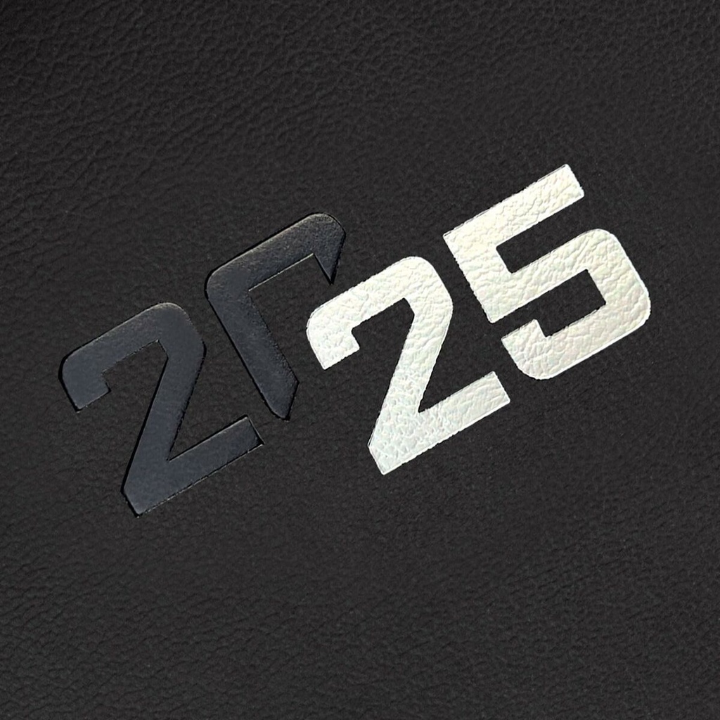 8422952381792_R50